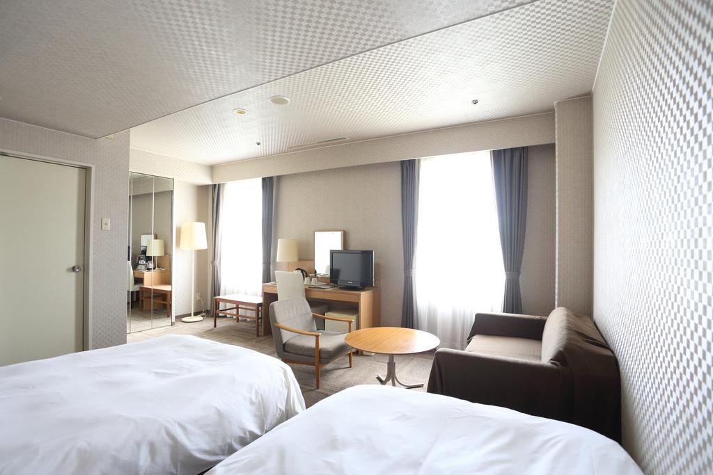 International House 3* Ōsaka